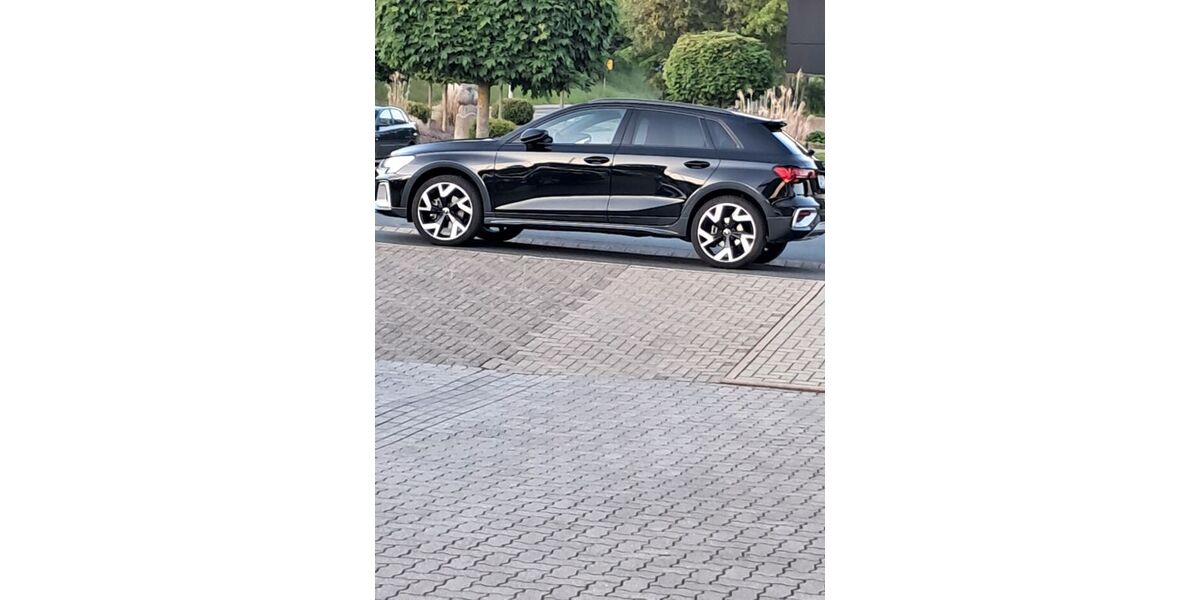 Audi A3 7.500 km 32.999 &euro; Alfeld 31061