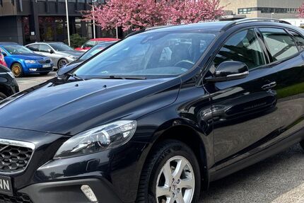 Volvo V40 220.000 km 6.800 &euro; Rellingen 25462