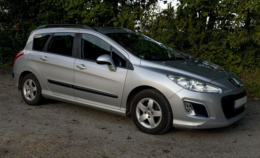 Peugeot 308 196.700 km 2.900 € Brechen 65611