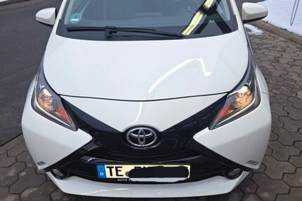 Toyota Aygo (X) 73.000 km 6.999 &euro; Lotte 49504