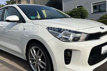 Kia Rio 139.153 km 8.299 &euro; Kirchberg 55481