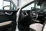 Audi Q4 e-tron 40 WHITE & BLACK & BEIGE / VC+HEAD-UP 50.000 km 27.994 &euro; Hamm 59077