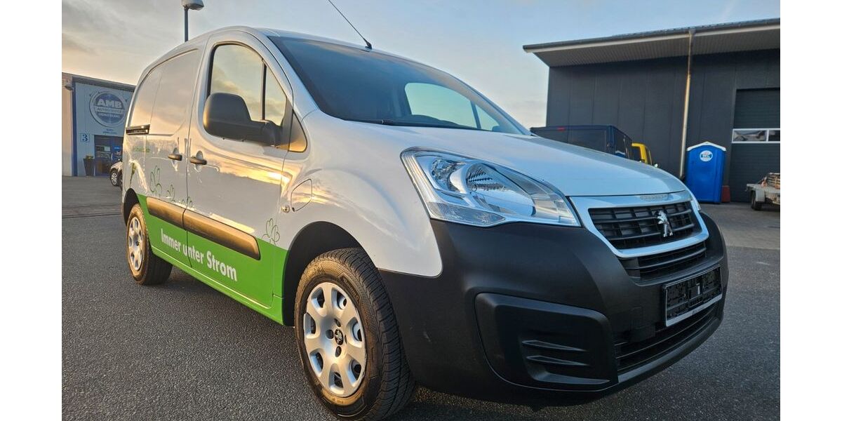 Peugeot Partner 100.000 km 7.650 € Nübbel 24809