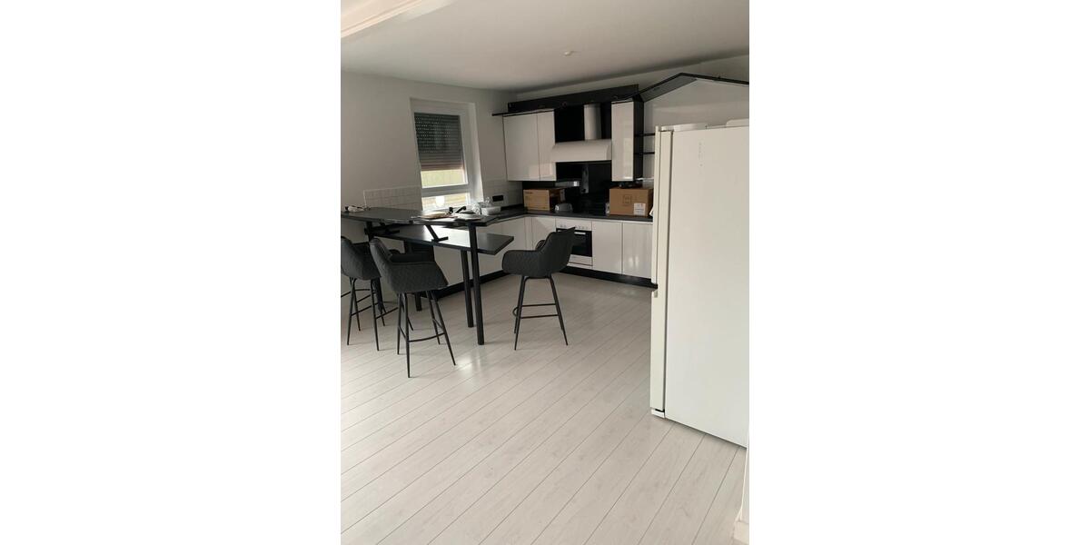 Dachgeschoßwohnung Celle Altencelle - 3 Zimmer, 120 m&sup2;, 150.000&euro; | Angebot:26834484
