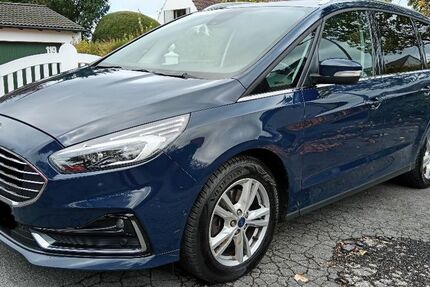 Ford Galaxy 199.857 km 15.870 &euro; Dortmund 44269