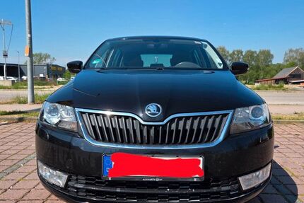 Skoda Rapid 98.000 km 11.199 &euro; Hallbergmoos 85399
