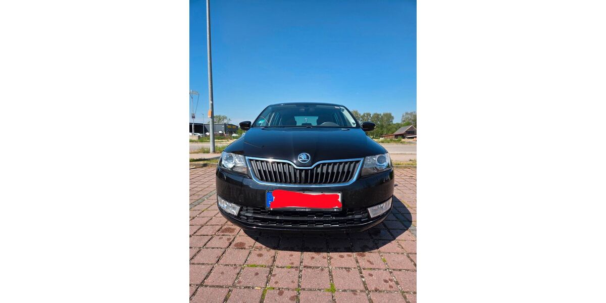 Skoda Rapid 98.000 km 11.199 &euro; Hallbergmoos 85399