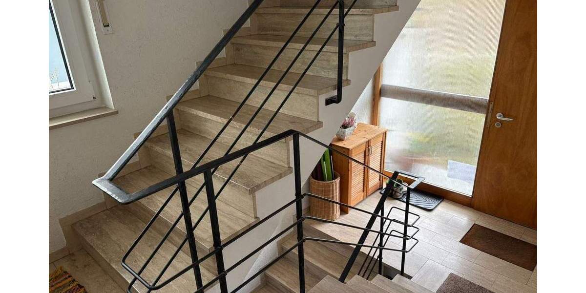 Mehrfamilienhaus, Wohnhaus Dettenhausen - 6 Zimmer, 189 m&sup2;, 620.000&euro; | Angebot:25898561