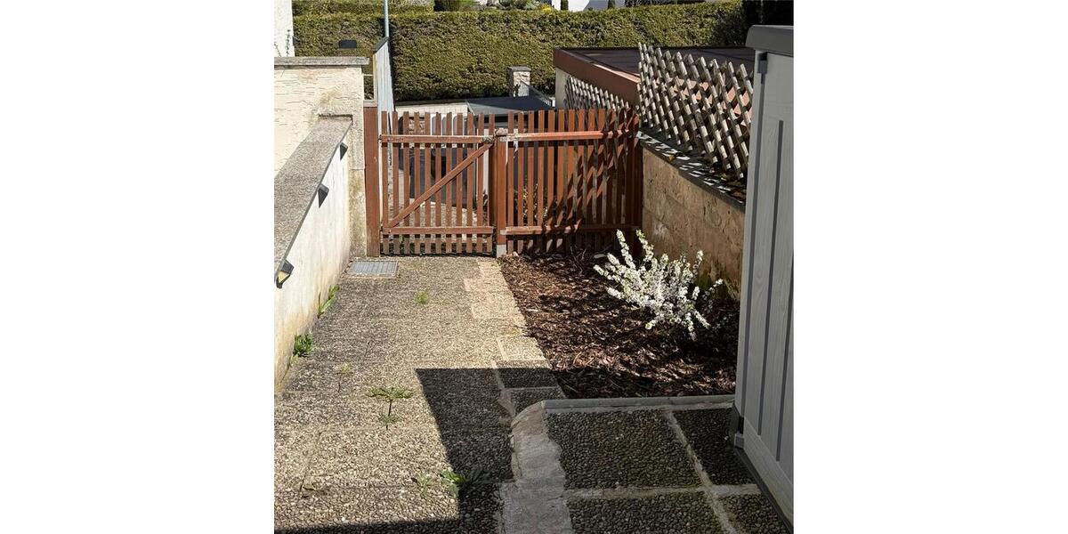 Mehrfamilienhaus, Wohnhaus Neustadt an der Aisch - 7 Zimmer, 170 m&sup2;, 530.000&euro; | Angebot:26069251