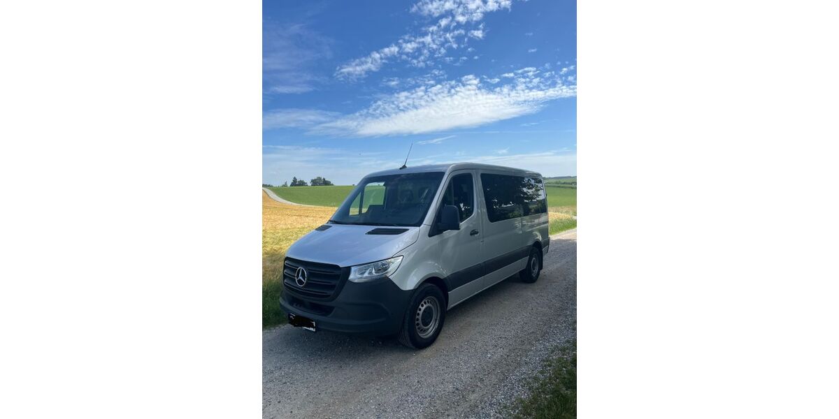 Mercedes-Benz Sprinter 324.000 km 27.900 &euro; Inning 84416