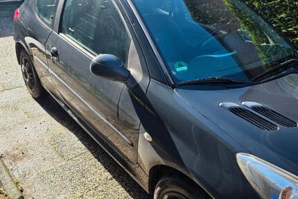 Peugeot 206 109.000 km 2.000 &euro; Heinsberg 52525