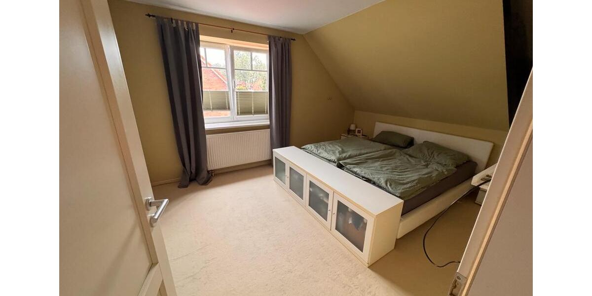Doppelhaushälfte Ratekau - 6 Zimmer, 140 m&sup2;, 570.000&euro; | Angebot:27293684