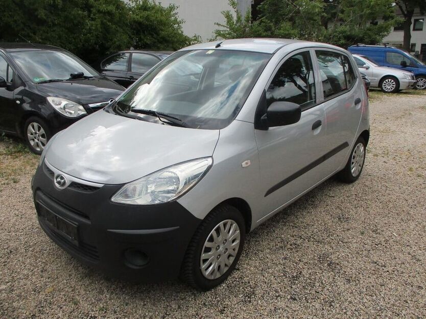 i10