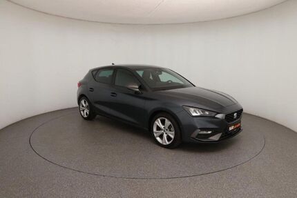 Seat Leon 28.074 km 24.580 &euro; Garching 85748