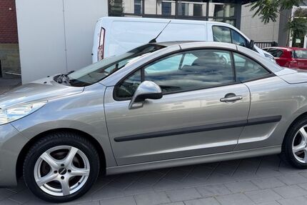 Peugeot 207 87.000 km 3.899 &euro; Rheda-Wiedenbrück 33378