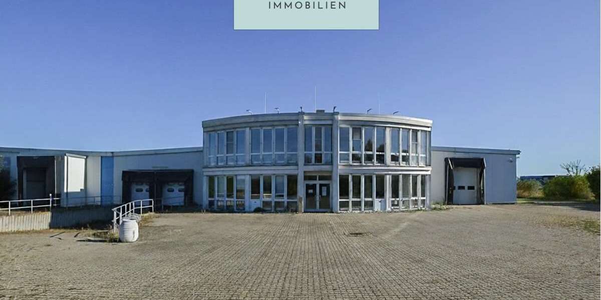 Halle in Harsleben 650.000 € 3000 m² zimmer