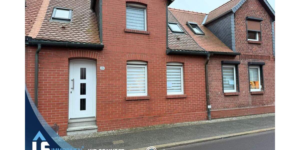 Reihenmittelhaus Tangermünde - 7 Zimmer, 100 m&sup2;, 174.500&euro; | Angebot:24824980