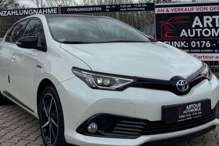 Toyota Auris 57.930 km 14.899 &euro; Teuchern 06682