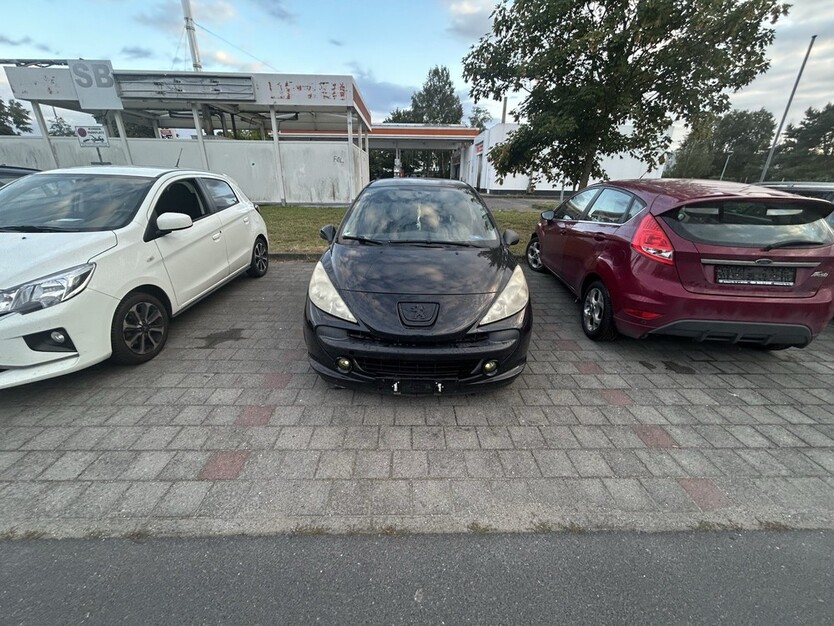 Peugeot 207 259.189 km 123.456 € Oranienburg 16515