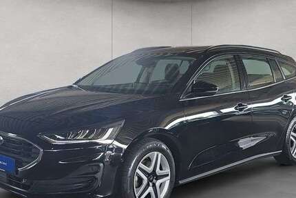 Ford Focus 31.264 km 20.490 € Stuttgart 70190