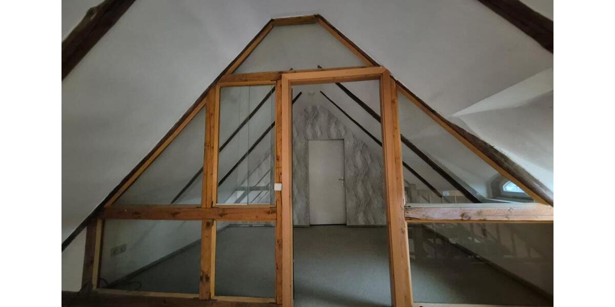 Dachgeschoßwohnung Treffurt - 2 Zimmer, 120 m&sup2;, 660&euro; | Angebot:26087134