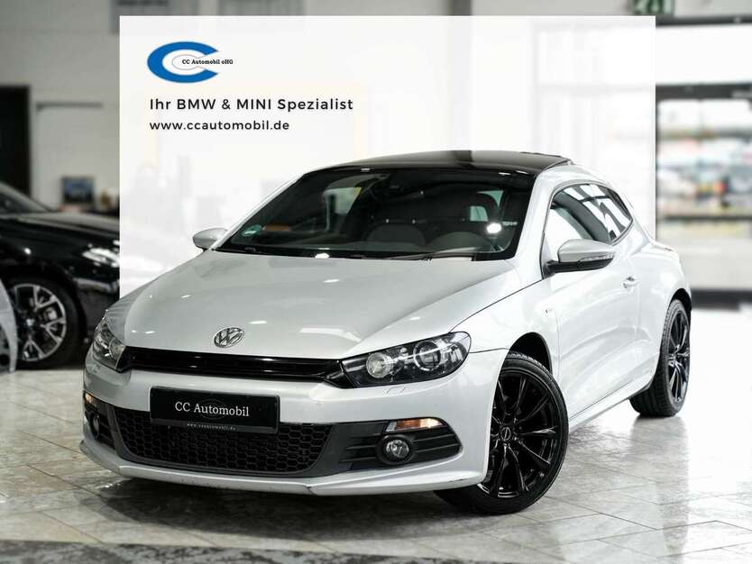 VW Scirocco 214.389 km 11.950 € Fürth 90763