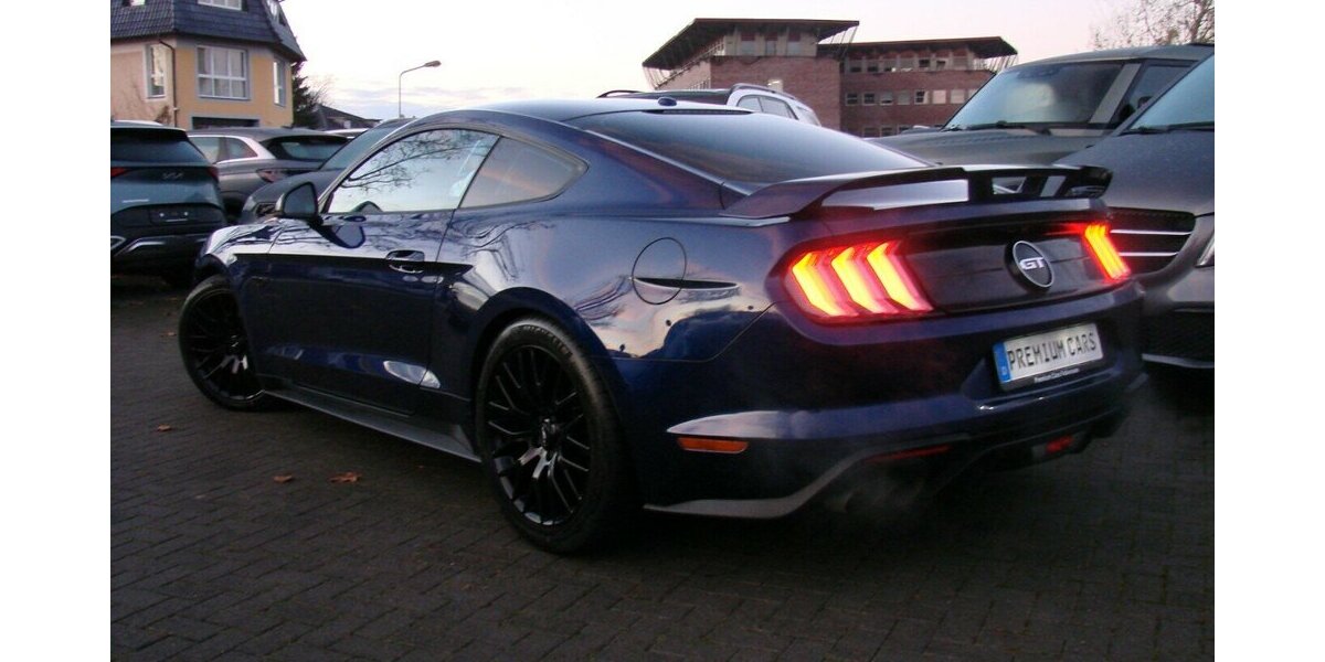 Ford Mustang GT 5.0 V8 Fastback SVT Performance Deutsch 37.112 km 36.980 € Falkensee 14612