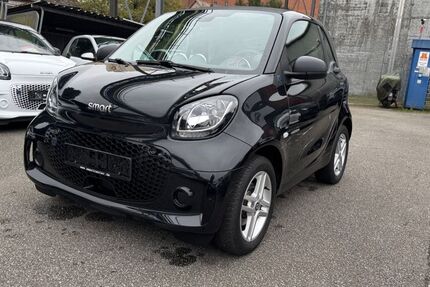 Smart ForTwo 24.200 km 8.490 € Lübeck 23554