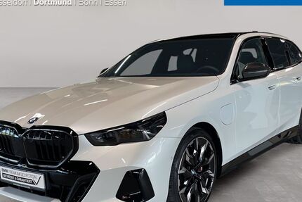 BMW 550 5.301 km 90.599 &euro; Dortmund 44263