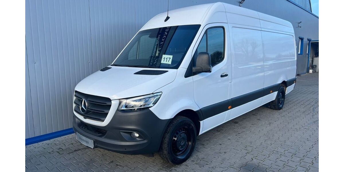 Mercedes-Benz Sprinter 85.683 km 36.899 &euro; Berlin 13055