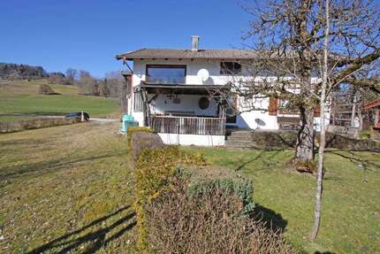 Haus Rimsting am Chiemsee - 7 Zimmer, 205 m&sup2;, 1.100.000&euro; | Angebot:25400902