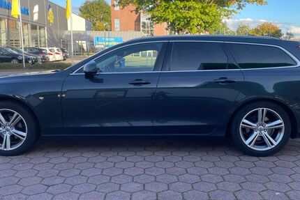 Volvo V90 184.900 km 18.250 &euro; Elmshorn 25335