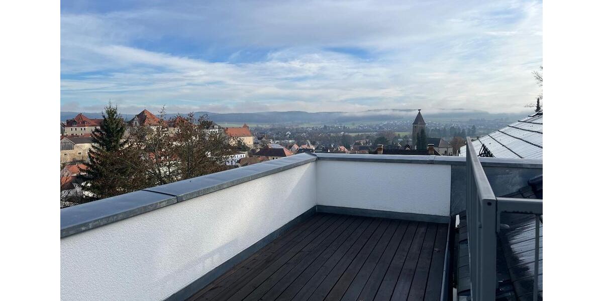 Dachgeschoßwohnung Nabburg - 2 Zimmer, 81 m&sup2;, 800&euro; | Angebot:25353313