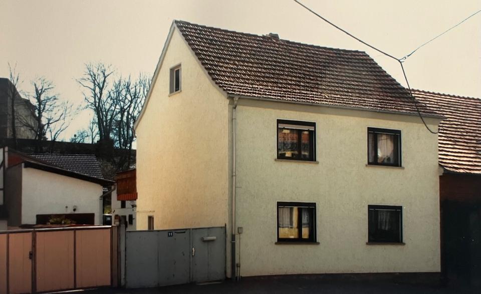 Einfamilienhaus Amt Creuzburg - 8 Zimmer, 188 m&sup2;, 80.000&euro; | Angebot:26363281