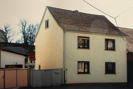 Haus Amt Creuzburg - 8 Zimmer, 188 m&sup2;, 80.000&euro; | Angebot:26363281