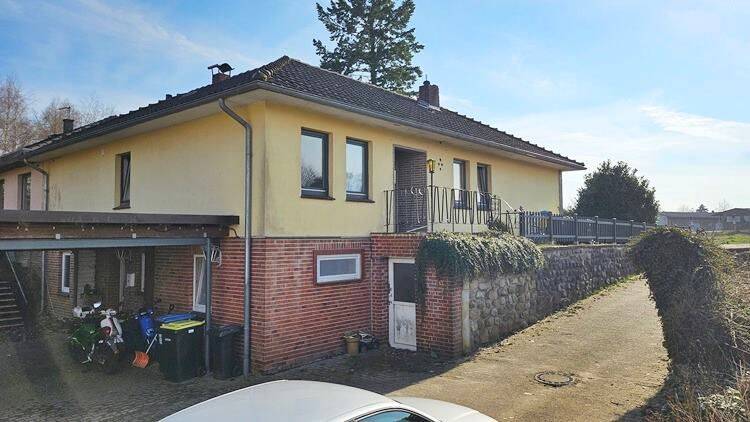 Mehrfamilienhaus, Wohnhaus Gnarrenburg - 5 Zimmer, 219.000&euro; | Angebot:25998716