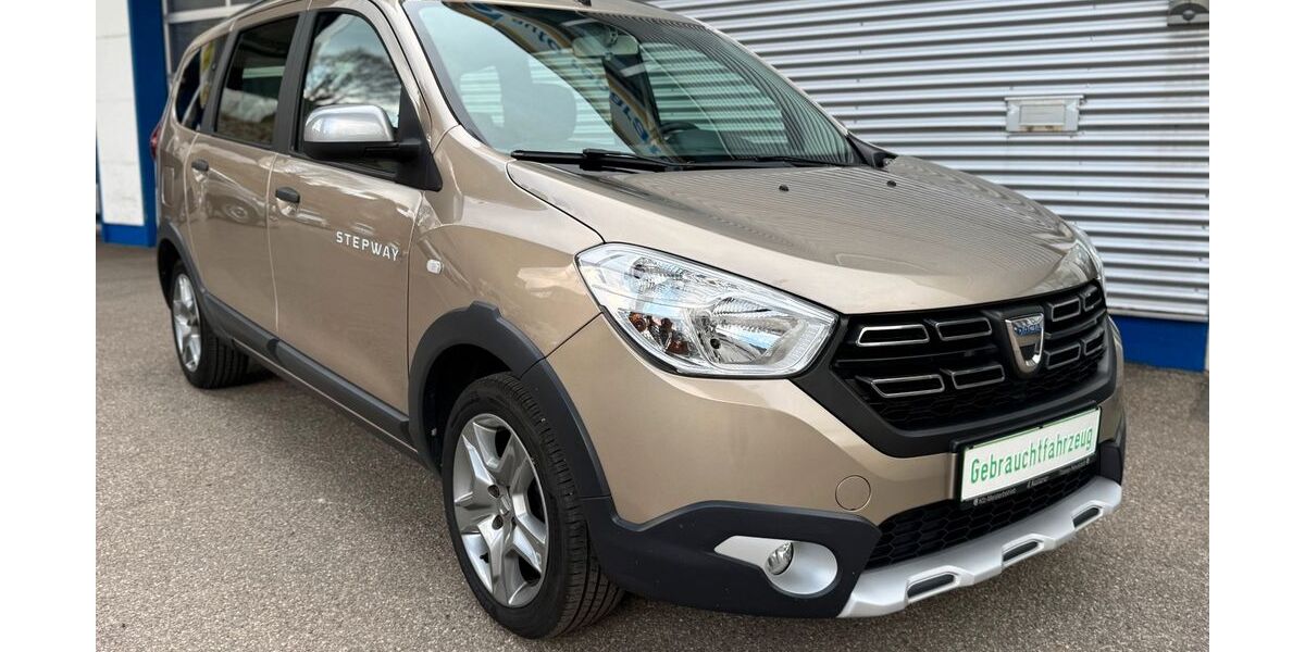 Dacia Lodgy 65.000 km 11.490 &euro; Titisee-Neustadt 79822