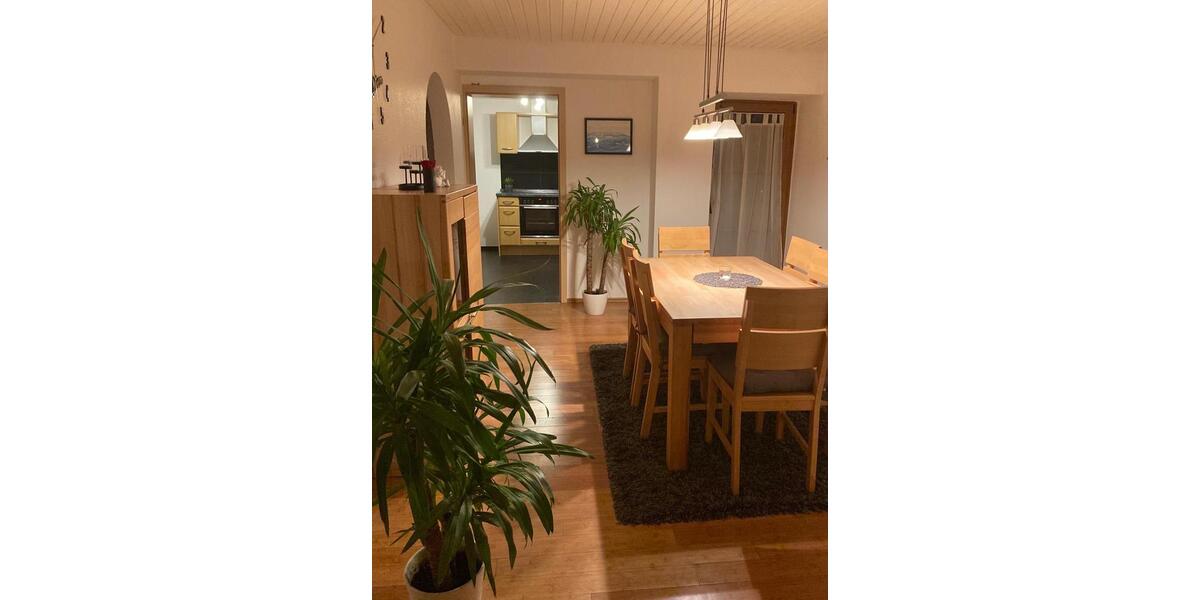 Erdgeschoßwohnung Brigachtal - 5 Zimmer, 120 m&sup2;, 300.000&euro; | Angebot:26909182