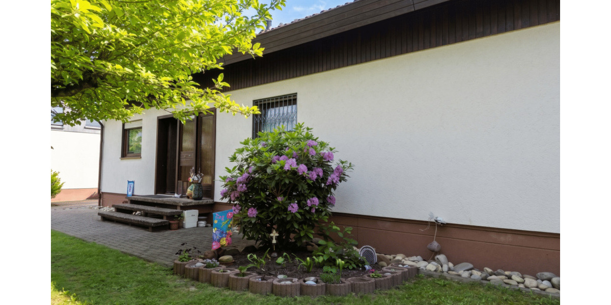 Einfamilienhaus Kaiserslautern Dansenberg - 7 Zimmer, 215 m&sup2;, 438.000&euro; | Angebot:26881480