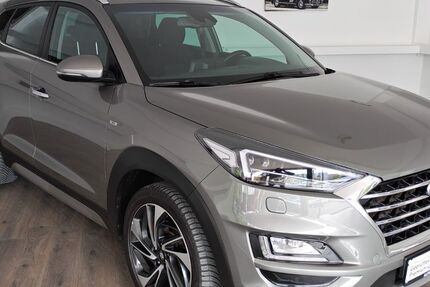 Hyundai TUCSON 118.095 km 16.490 &euro; Baunatal 34225