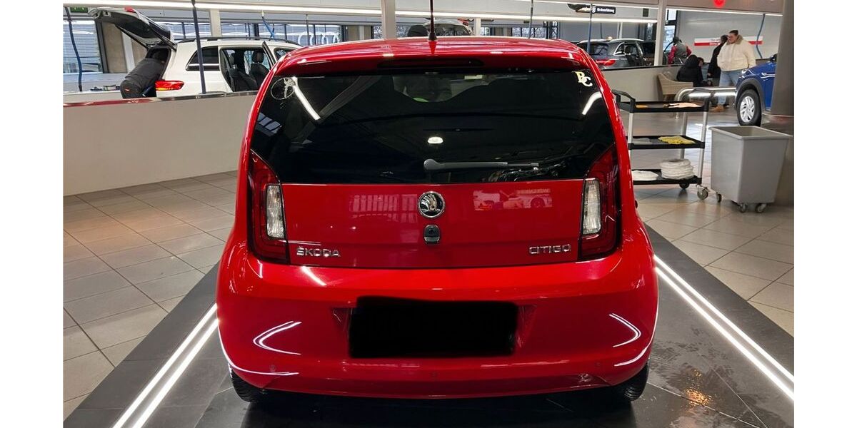 Skoda Citigo 67.000 km 7.200 &euro; Aldenhoven 52457