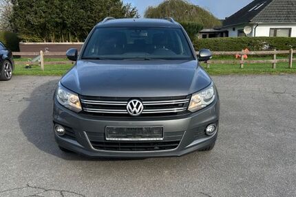 VW Tiguan 134.000 km 9.500 &euro; Ladelund 25926