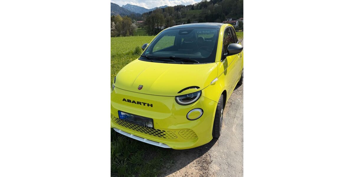 Abarth 500e 36.000 km 23.900 &euro; Bad Feilnbach 83075