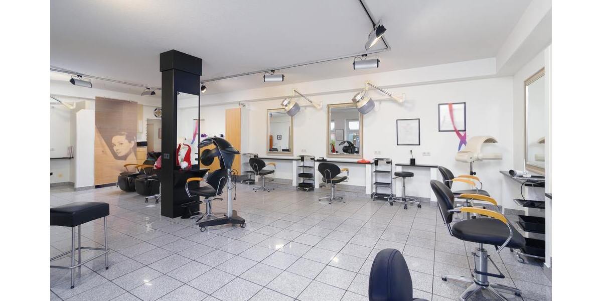***2 Wohn- und 2 Geschäftshäuser auf 2.234 m² großem Grundstück*** - Mehrfamilienhaus, Wohnhaus Ostrhauderfehn | Angebot:22307242