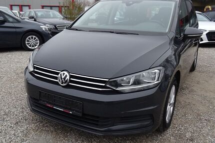 VW Touran 175.091 km 18.999 &euro; Ismaning 85737