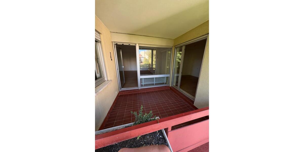 Etagenwohnung Saarbrücken Dudweiler - 2 Zimmer, 65 m&sup2;, 630&euro; | Angebot:26412255