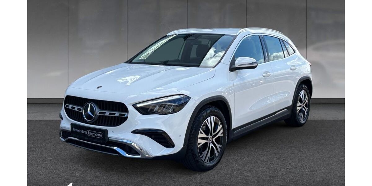 Mercedes-Benz GLA 200 16.198 km 41.160 &euro; Duderstadt 37115
