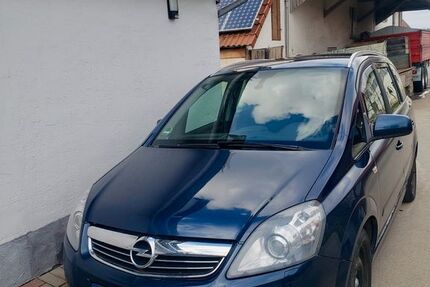 Opel Zafira 264.000 km 1.600 &euro; Mengen 88512