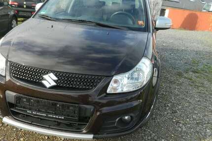 Suzuki SX4 195.615 km 5.000 € Fuerth 64658