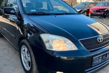 Toyota Corolla 125.000 km 1.950 &euro; Berlin 13409